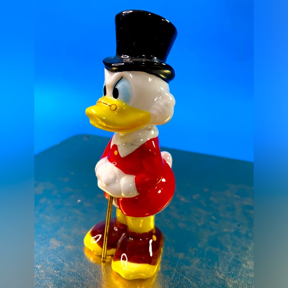 Walt Disney Scrooge McDuck Vintage Hand Painted Porcelain Collectible Figurine